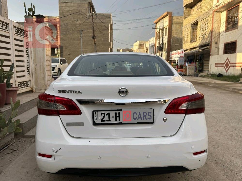 نيسان سنترا